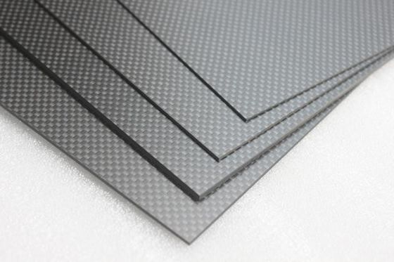 ขายร้อน 500 * 1000 มม 3K Plain Matte Carbon Fiber บอร์ด