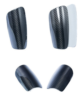 ฟุตบอล Shin Guard Holder สายคาร์บอนไฟเบอร์ 3K Twill การป้องกันพื้นฐาน Shin