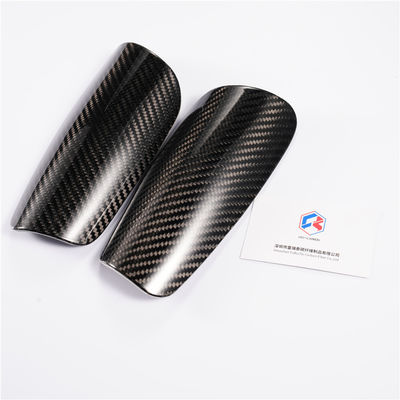 ฟุตบอล Shin Guard Holder สายคาร์บอนไฟเบอร์ 3K Twill การป้องกันพื้นฐาน Shin
