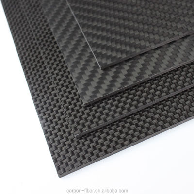 แผ่นใยคาร์บอนความแข็งแรงสูง Rc 200x300mm 0.5mm 5mm 4mm 3mm แผ่นใยคาร์บอน