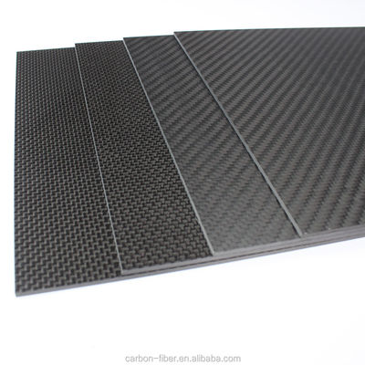 ผนังคาร์บอนไฟเบอร์น้ําหนักเบา 25mm 28mm 3mm 4mm